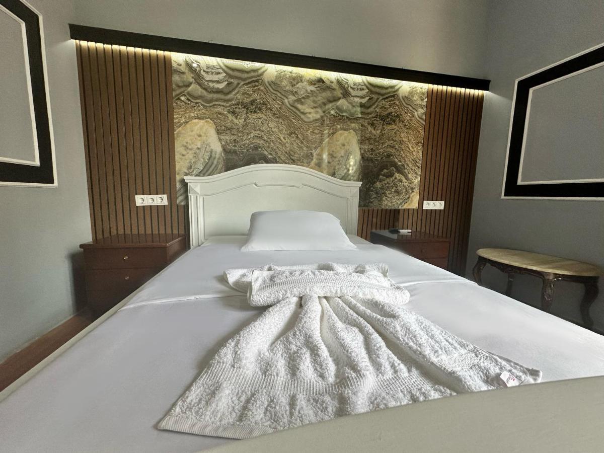 My Metropol Hotel Batum Dış mekan fotoğraf
